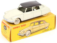 Lot 330 - DINKY TOYS (FRANCE) (1)
