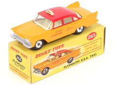 Lot 318 - DINKY TOYS (GB) (1)