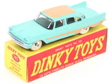 Lot 317 - DINKY TOYS (GB) (1)