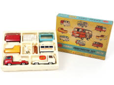 Lot 255 - CORGI TOYS (GB) (1)