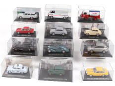 Lot 100 - DIVERS (12)