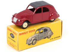 Lot 292 - DINKY TOYS (FRANCE) (1)