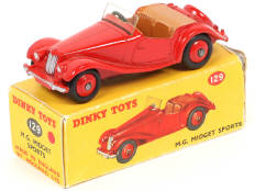 Lot 181 - DINKY TOYS (GB) (1)