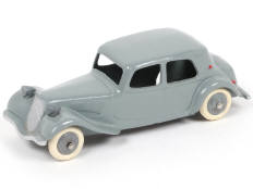 Lot 264 - DINKY TOYS (FRANCE) (1)