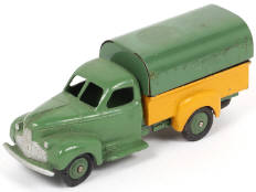 Lot 352 - DINKY TOYS (FRANCE) (1)