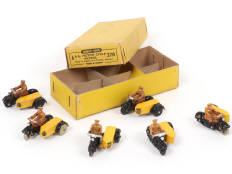 Lot 156 - DINKY TOYS (GB) (1)