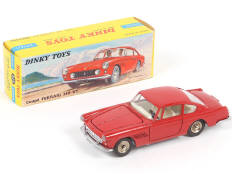 Lot 334 - DINKY TOYS (FRANCE) (1)