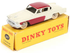 Lot 301 - DINKY TOYS (FRANCE) (1)