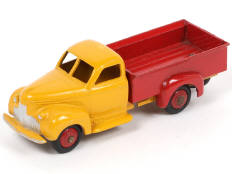 Lot 350 - DINKY TOYS (FRANCE) (1)