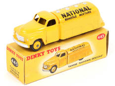 Lot 207 - DINKY TOYS (GB) (1)