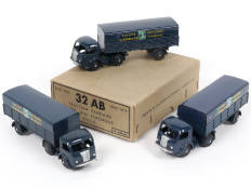 Lot 365 - DINKY TOYS (FRANCE) (1)