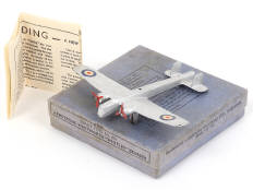 Lot 243 - DINKY TOYS (GB) (1)