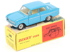 Lot 332 - DINKY TOYS (FRANCE) (1)