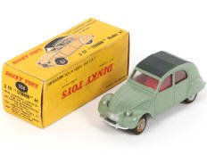 Lot 329 - DINKY TOYS (FRANCE) (1)