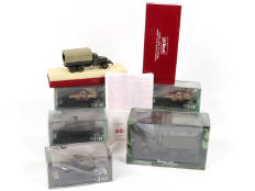 Lot 74 - DIVERS (6)