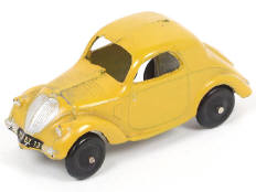 Lot 241 - DINKY TOYS (FRANCE) (1)