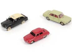 Lot 258 - DINKY TOYS (FRANCE) (3)