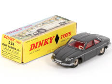Lot 302 - DINKY TOYS (FRANCE) (1)