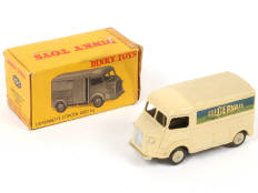Lot 213 - DINKY TOYS (FRANCE) (1)