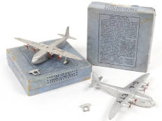 Lot 273 - DINKY TOYS (GB) (2)