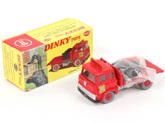 Lot 246 - DINKY TOYS (GB) (1)