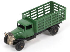 Lot 229 - DINKY TOYS (GB) (1)