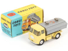 Lot 135 - CORGI TOYS (GB) (1)