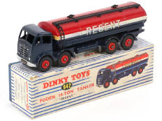 Lot 250 - DINKY TOYS (GB) (1)