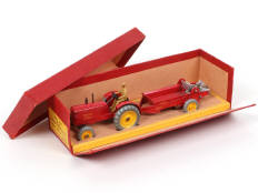 Lot 346 - DINKY TOYS (FRANCE) (1)