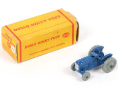 Lot 231 - DINKY TOYS (GB) (1)